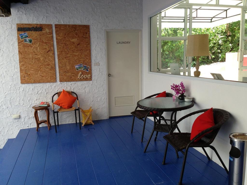 Ananas Samui Hostel Laem Sai Beach Room photo